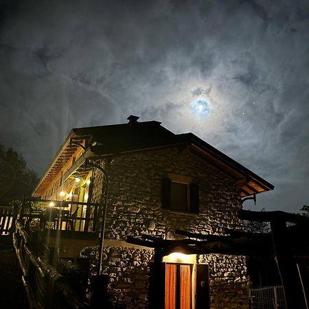 Agriturismo Il Talento Nella Quiete Castiglione dʼIntelvi Eksteriør bilde