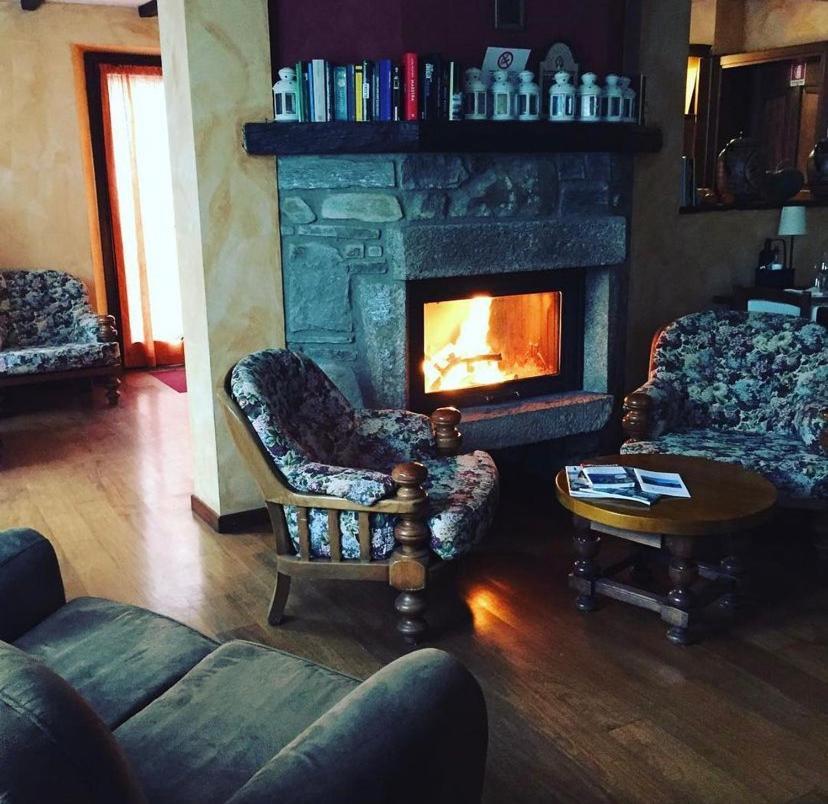 Agriturismo Il Talento Nella Quiete Castiglione dʼIntelvi Eksteriør bilde