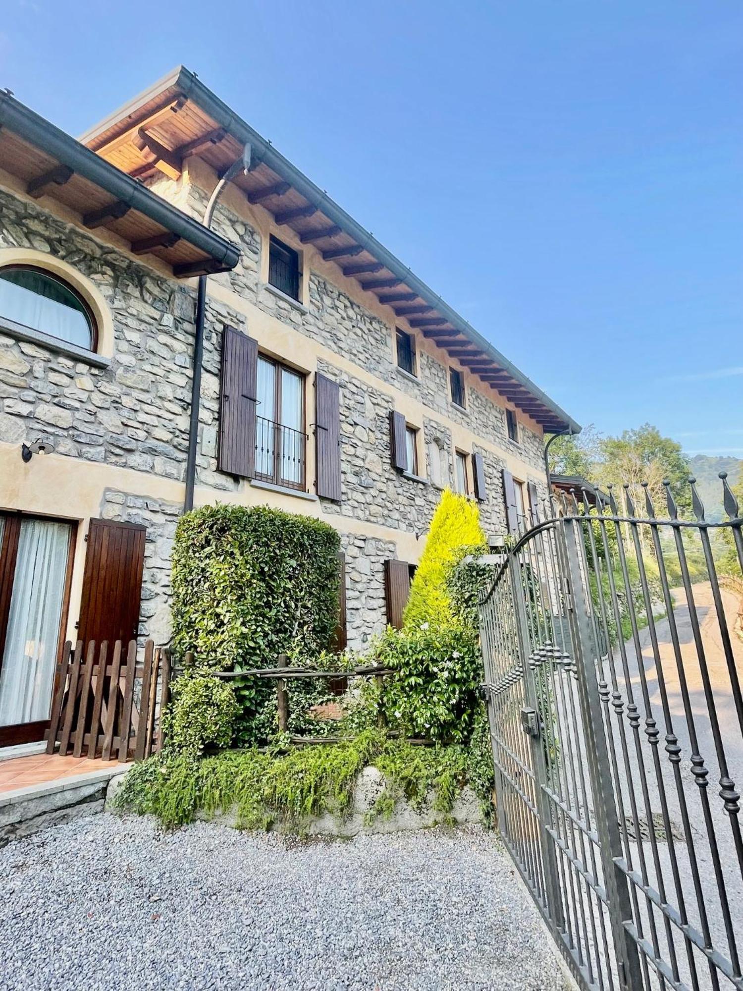 Agriturismo Il Talento Nella Quiete Castiglione dʼIntelvi Eksteriør bilde