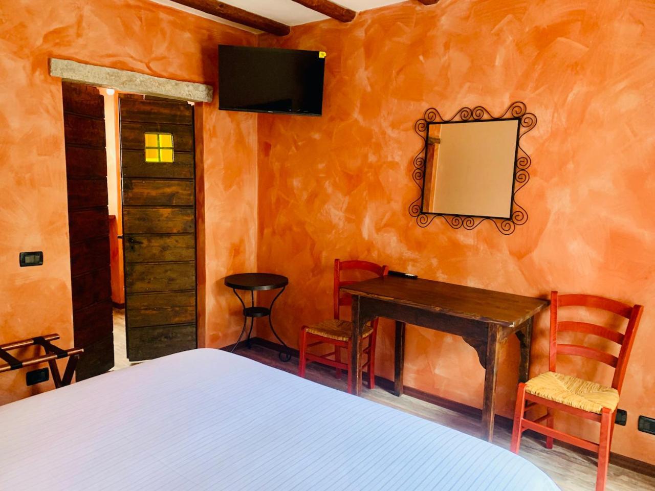 Agriturismo Il Talento Nella Quiete Castiglione dʼIntelvi Eksteriør bilde