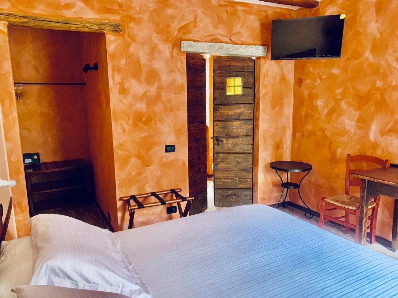 Agriturismo Il Talento Nella Quiete Castiglione dʼIntelvi Eksteriør bilde